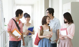 怎样对待小学生早恋问题（针对小学生早恋应该怎样教育）