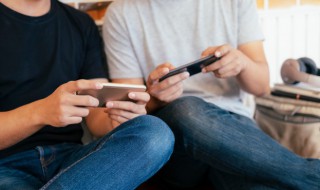 如何让孩子交出手机，如何让孩子交出手机信息