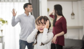 女儿任性不听话该怎么办（女儿任性不听话该怎么办呀）