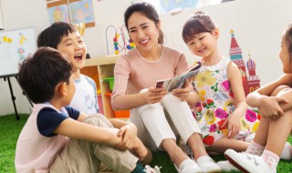 孩子怎么自信不懦弱不自卑