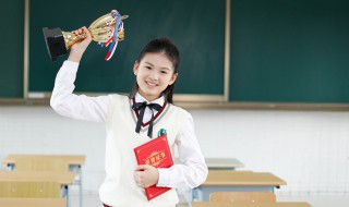 如何管好叛逆的女儿（家里有个叛逆的女儿,怎么教育）