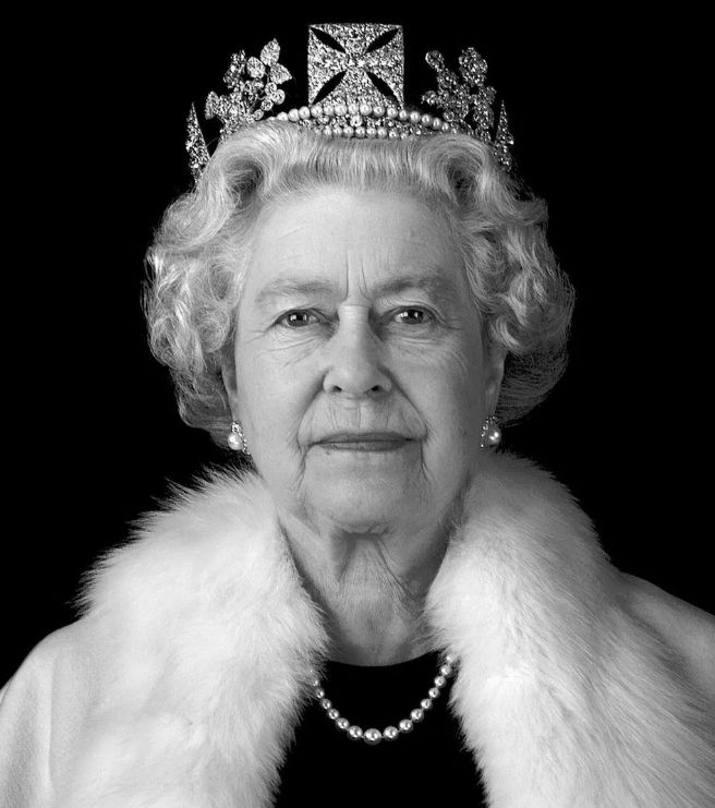 英国女王伊丽莎白二世去世，查尔斯继位，王室未来何去何从？