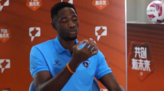 中甲＂梅西＂:和梅西重名挺有趣 但我更喜欢C罗