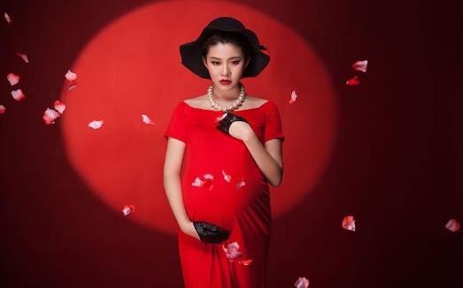 孕妇坐长途车旅行注意事项 孕妇坐长途车旅行注意事项有哪些