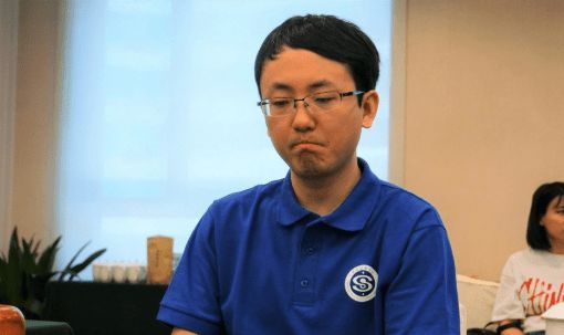 快棋赛时越夺冠奖金30万 柯洁次轮出局20年无人两冠