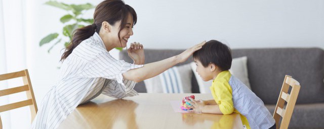 小男孩子如何培养性格 小男孩子怎么培养性格