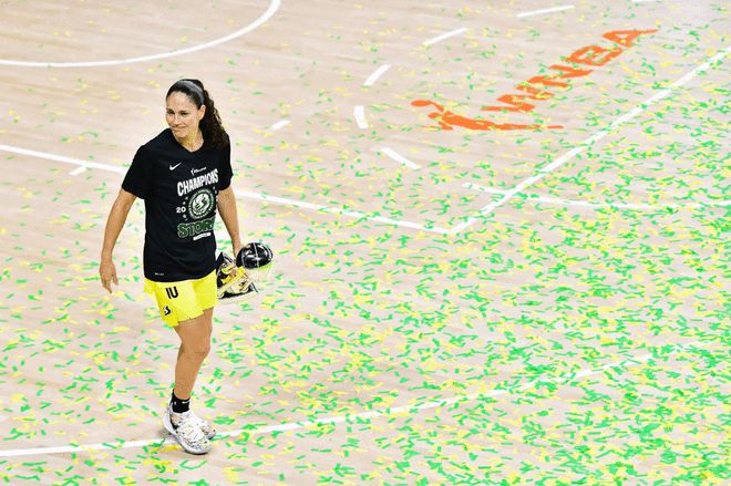 女篮世界的GOAT，WNBA的“大鸟”，退役了