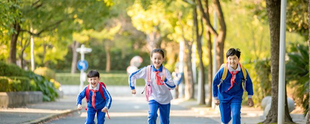 小孩叛逆期怎么管教 小孩叛逆期如何管教