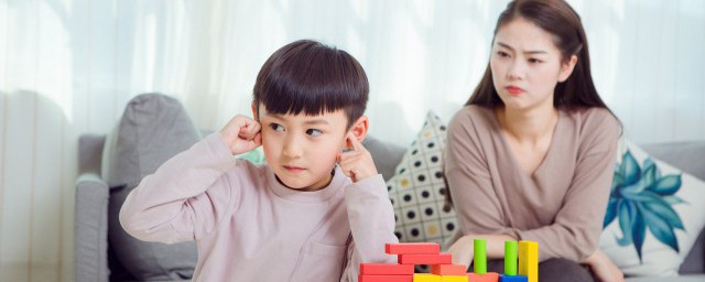 孩子叛逆期分几个阶段 孩子叛逆期分什么阶段