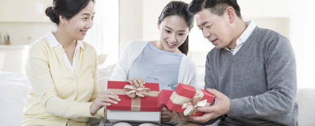 老年男人生日礼物什么合适 老年男人生日礼物哪些合适