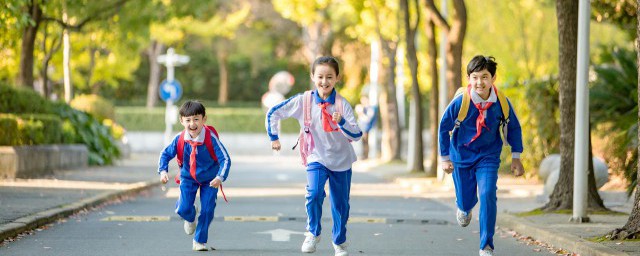 小孩爱动手打人怎么办 小孩爱动手打人怎么改善