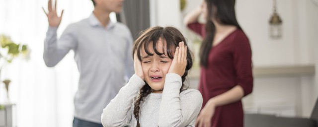 孩子心理脆弱爱哭怎么办 如何对待心理脆弱爱哭的孩子