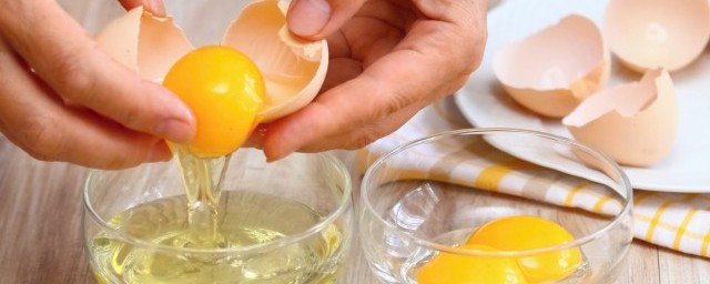 醋泡鸡蛋有什么功效 醋泡鸡蛋的功效与作用有哪些