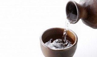 玛卡泡酒有什么功效 玛卡泡酒的功效