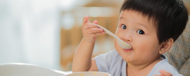 宝宝塑料水杯多久更换 宝宝塑料水杯更换的时间