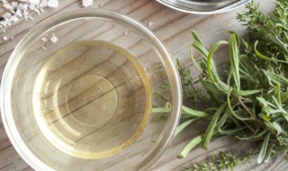 白醋有什么功效 白醋的功效介绍