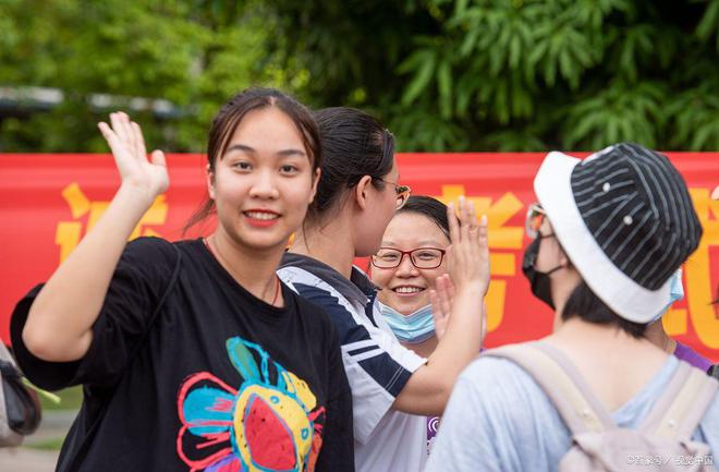 人民日报点名赞扬福建五所高校，低调有实力，就业前景十分突出