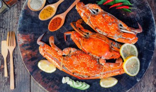 螃蟹能不能和酒一起吃 螃蟹可以和酒一起吃吗