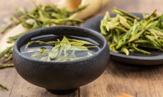 过期茶叶能用来洗澡吗 过期茶叶可以用来洗澡吗