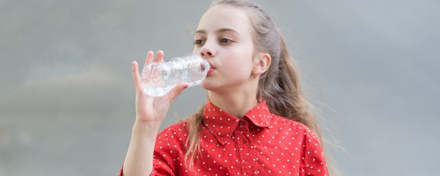 好孩子的水杯如何消毒 好孩子的水杯怎样消毒