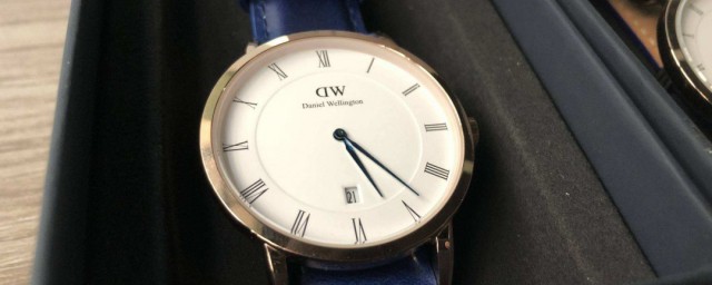 dw手表怎么鉴别真假 dw手表鉴别真假的方法