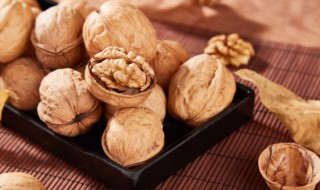 核桃时间长了发黄能吃吗 核桃时间长了发黄还可以吃吗