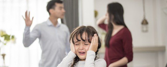 离婚对三四岁孩子的影响大吗 离婚对3.4岁的孩子会有影响吗