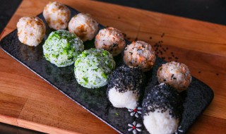 饭团放一夜还能吃吗 饭团放一夜还能不能吃