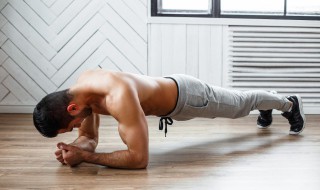 在家怎么锻炼大腿肌肉 在家如何锻炼大腿肌肉