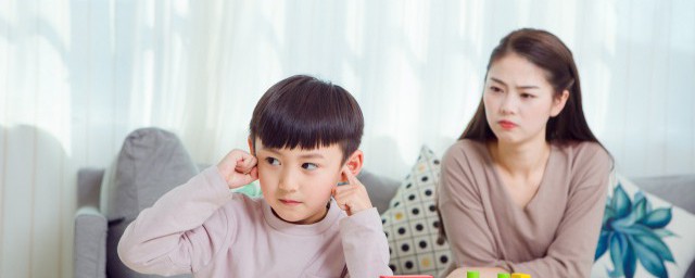 孩子说话太伤人应该怎么教育 孩子说话太伤人怎么办呢