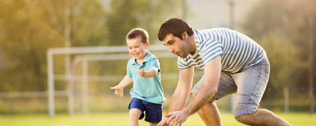 小孩子接受不了批评怎么办 小孩子接受不了批评怎么改善