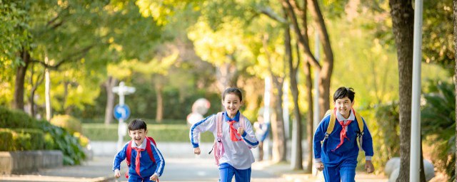 小孩不想读书怎么沟通 小孩不想读书如何沟通