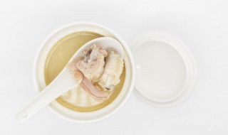 新鲜花生煲汤可以吗 可以用花生煲汤吗