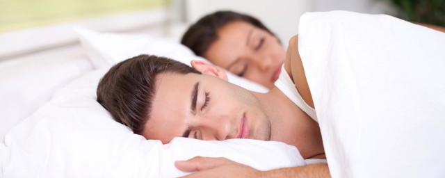 梦见衣服什么意思 梦见衣服意味着什么