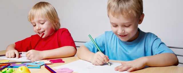 怎么能让小孩子注意力集中 小孩子注意力集中如何处理