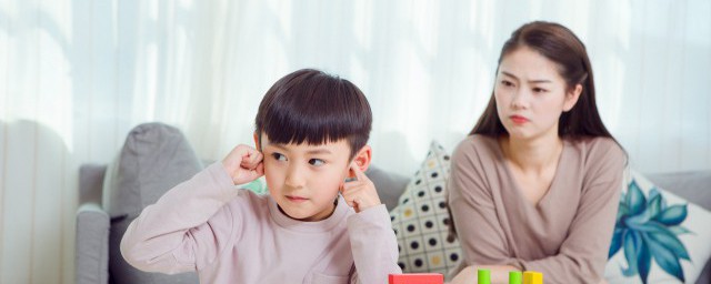 如何教育孩子不嘲笑别人 教育孩子不嘲笑别人的方法