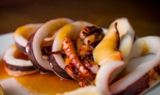 鱿鱼能和鸡蛋同吃吗 鱿鱼能不能和鸡蛋一起吃