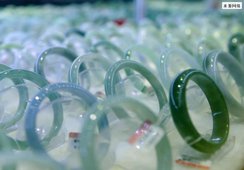 怎样鉴别玉的好坏 鉴别方法告诉你