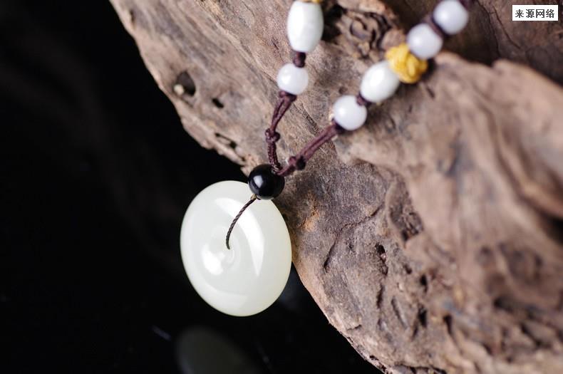 黄龙玉怎么鉴定真假 按照以下步骤来操作即可