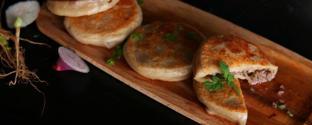 土豆丝馅馅饼怎么做 土豆丝馅馅饼好吃的做法介绍