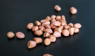 花生的好处和坏处 花生有哪些好处和坏处