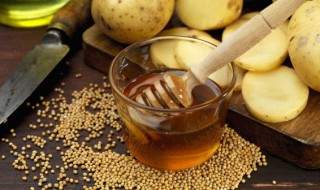 女人喝蜂蜜有什么好处 女人喝蜂蜜好处有什么