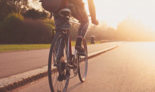 女人骑自行车的好处和坏处 女人骑自行车的好处和坏处是什么