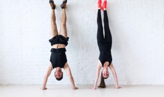 倒立的好处和坏处 倒立的好处和坏处有哪些