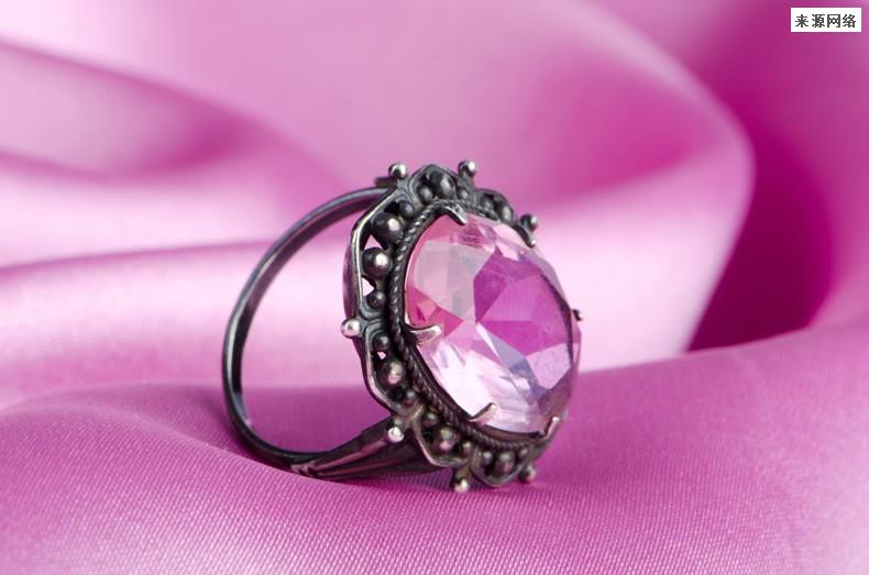 一个钻戒大概多少钱 来看钻戒市场价格！