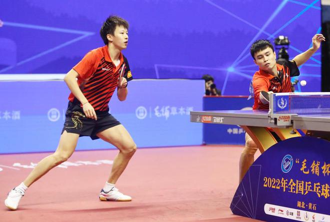 乒球全锦赛林高远夺第二冠 搭档周启豪获男双冠军