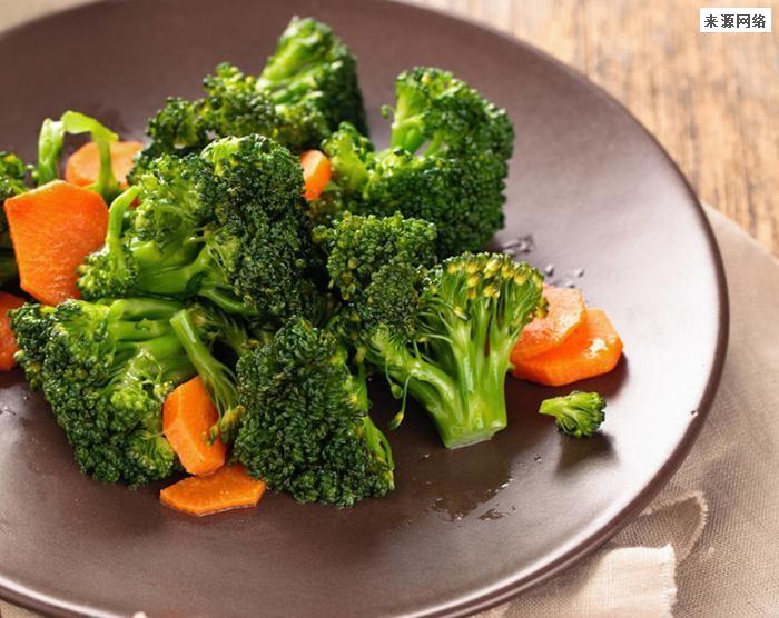 男子分手后3个月减肥近百斤 具体怎么回事