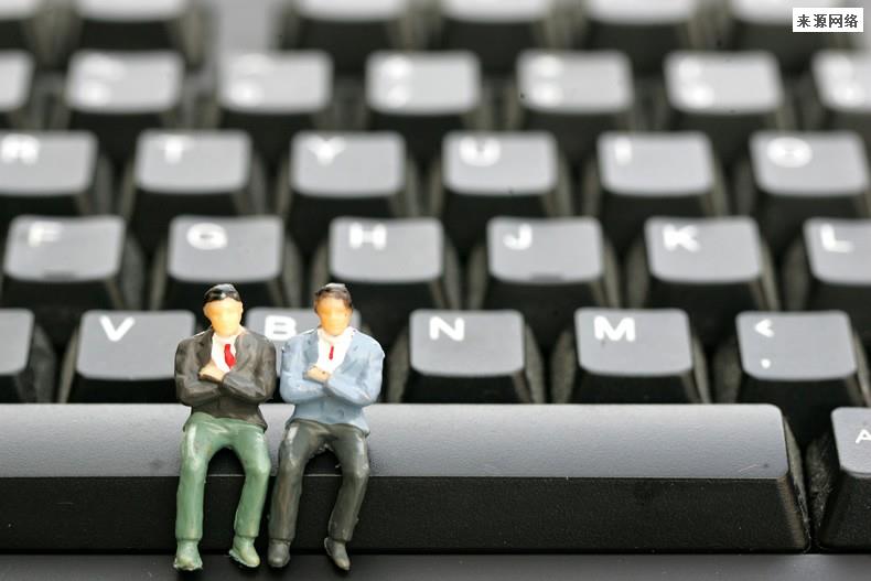 辛柏青为什么不红？他的老婆叫什么总资产多少亿吗