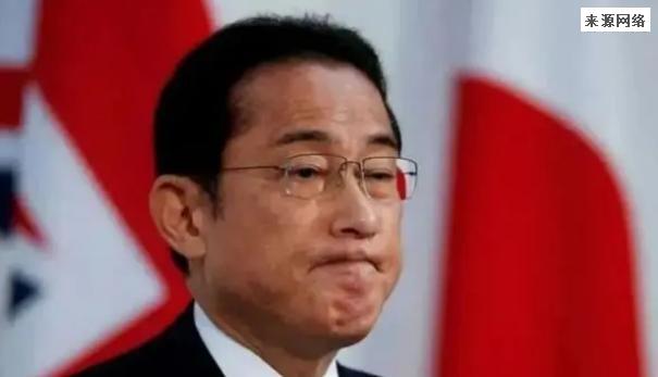 御寒又节能日本东京政府鼓励民众穿高领毛衣，可以一举两得