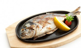 红烧鲳鱼的家常做法简单 红烧鲳鱼怎么做